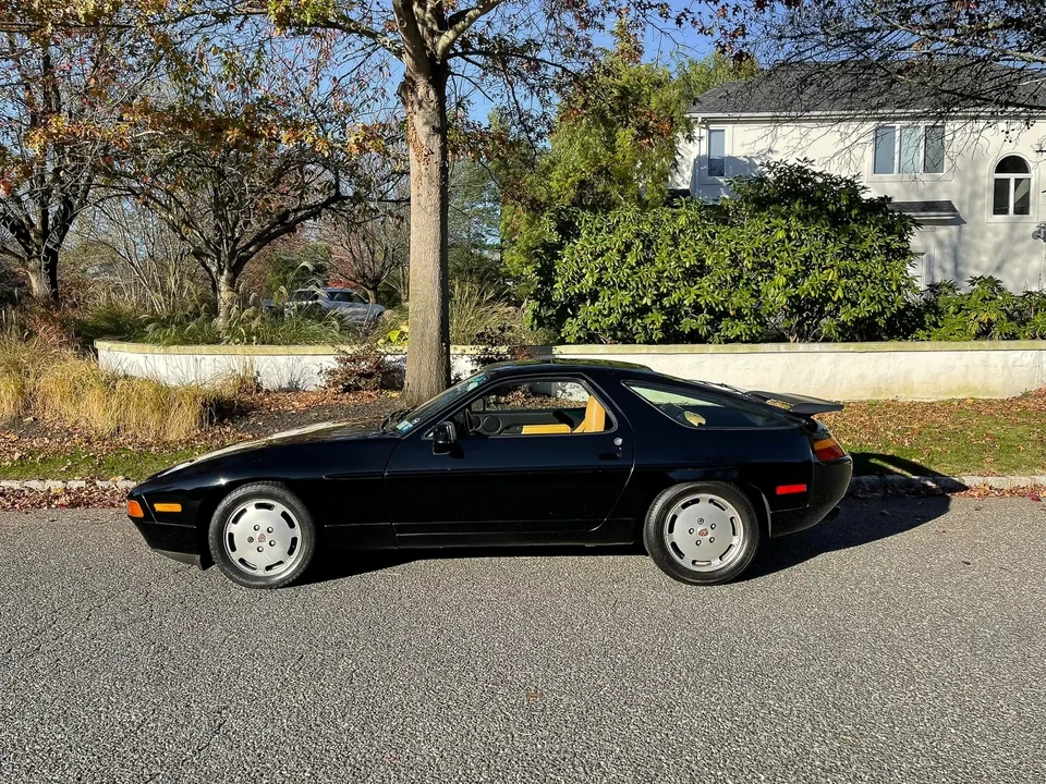 1987 Porsche 928 S4 - Image 3 of 3