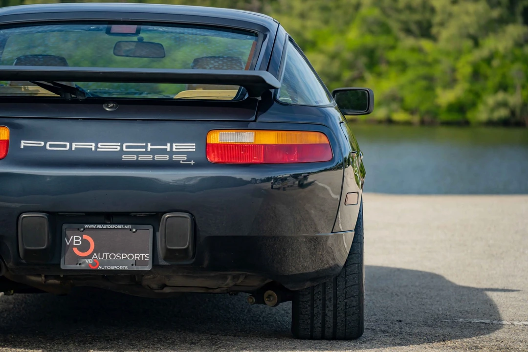 1987 Porsche 928 S4 - Image 29 of 31