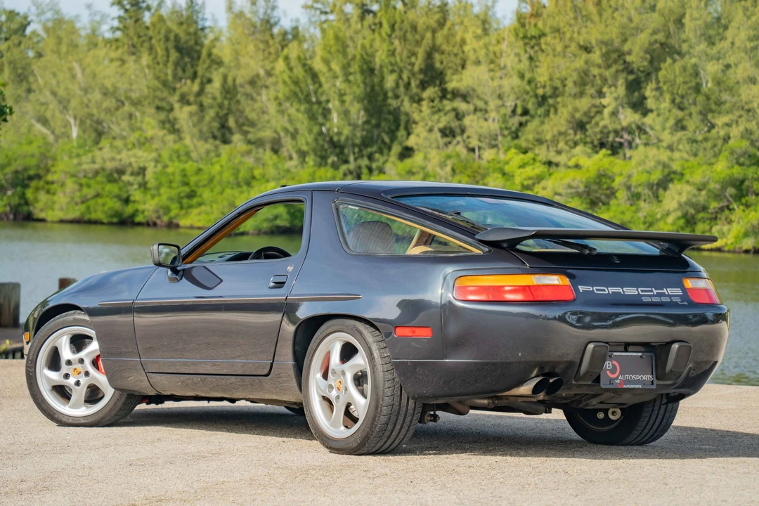 1987 Porsche 928 S4 - Image 4 of 31