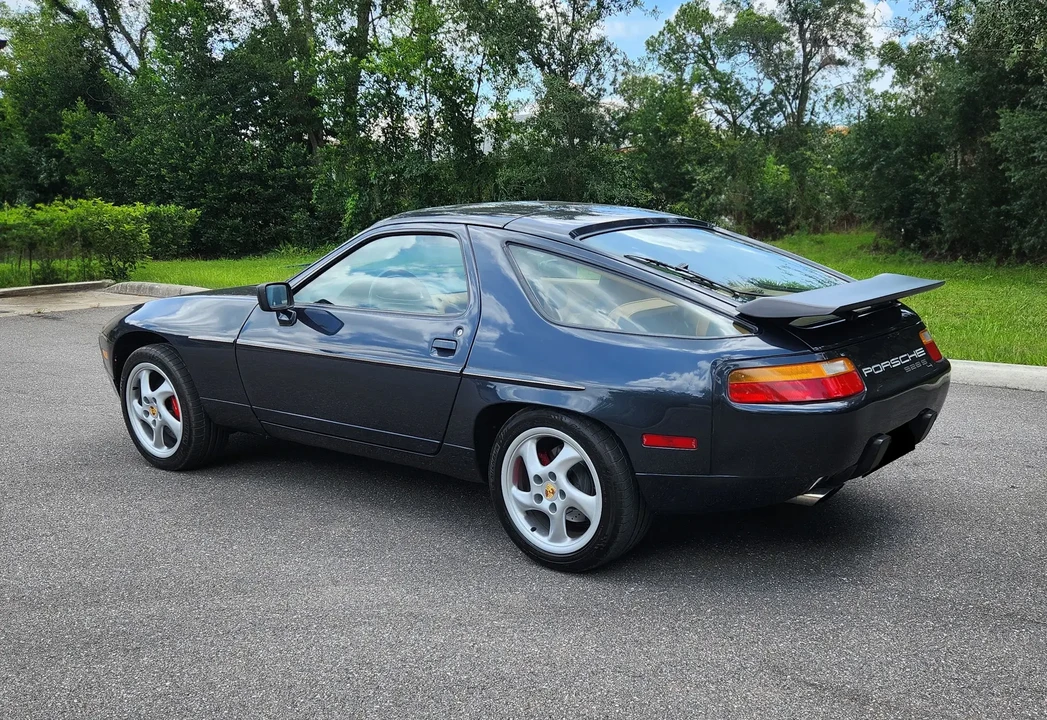 1987 Porsche 928 S4 - Image 5 of 6