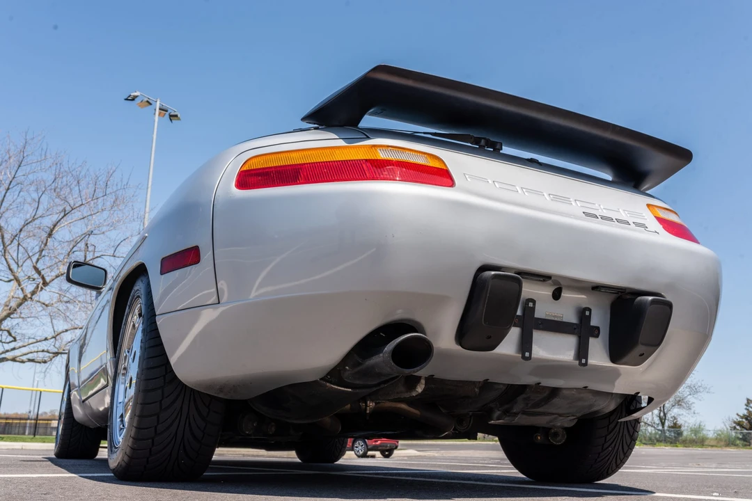 1987 Porsche 928 S4 - Image 24 of 31