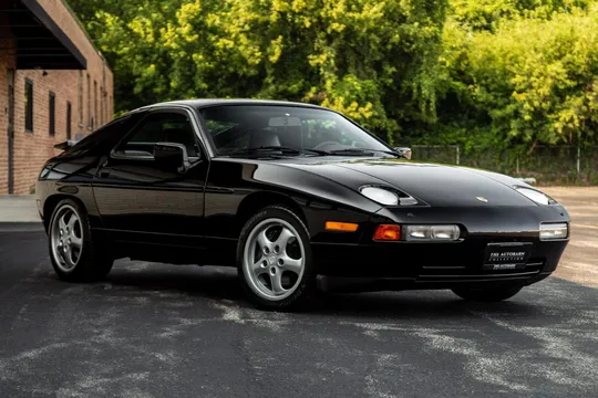 1987 Porsche 928 S4