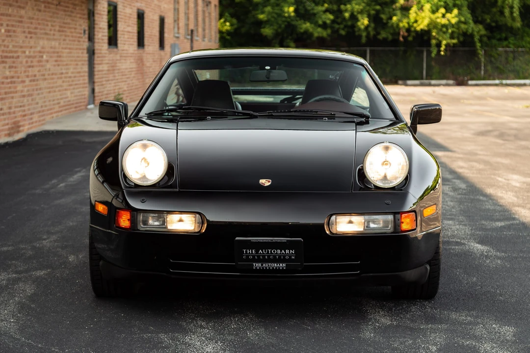 1987 Porsche 928 S4 - Image 9 of 31