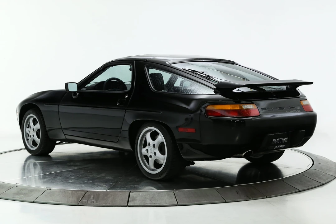1987 Porsche 928 S4 - Image 13 of 31