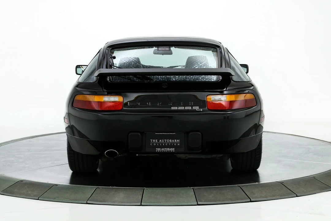 1987 Porsche 928 S4 - Image 23 of 31