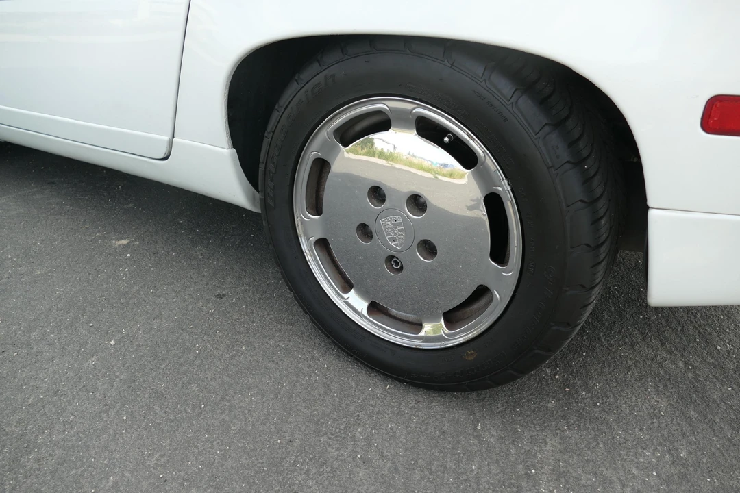 1987 Porsche 928 S4 - Image 10 of 31