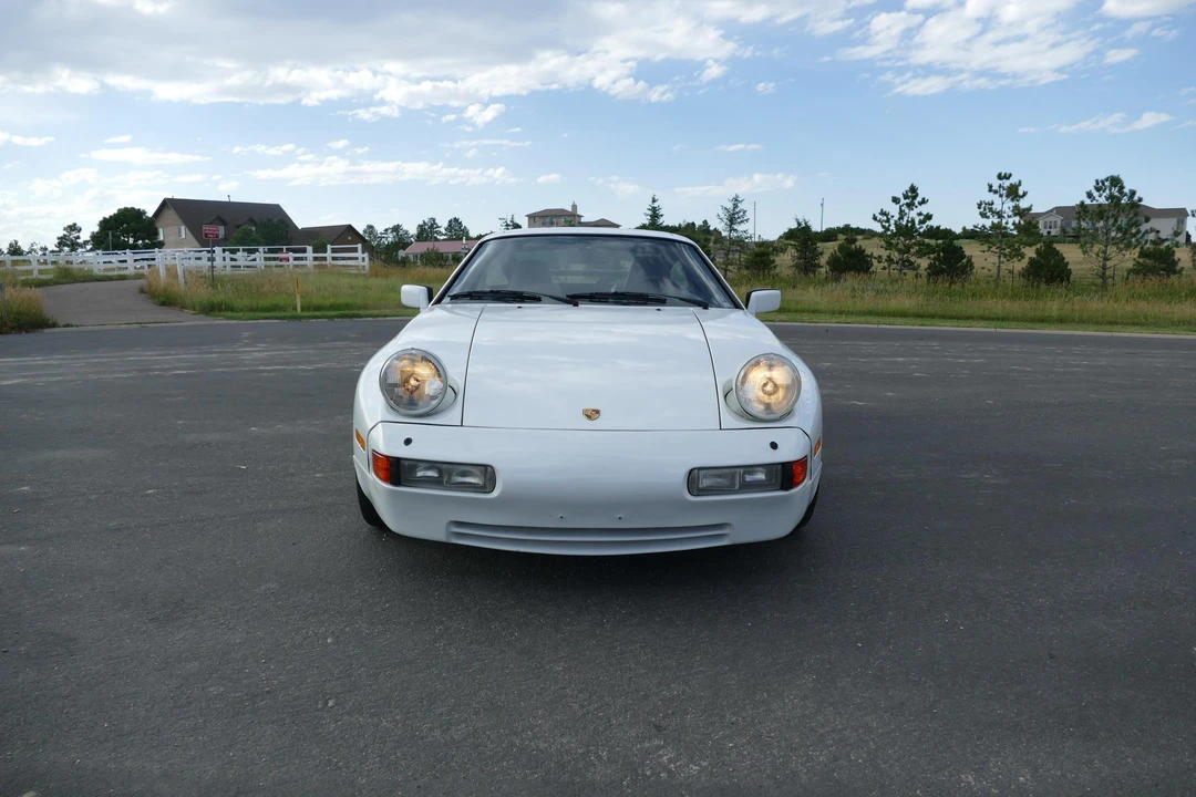 1987 Porsche 928 S4 - Image 7 of 31