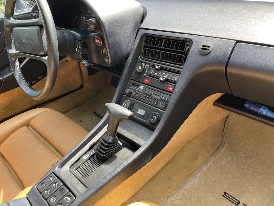 1987 Porsche 928 S4 - Image 30 of 31