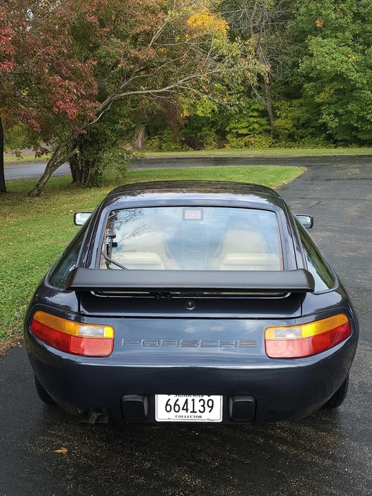 1987 Porsche 928 S4 - Image 29 of 31