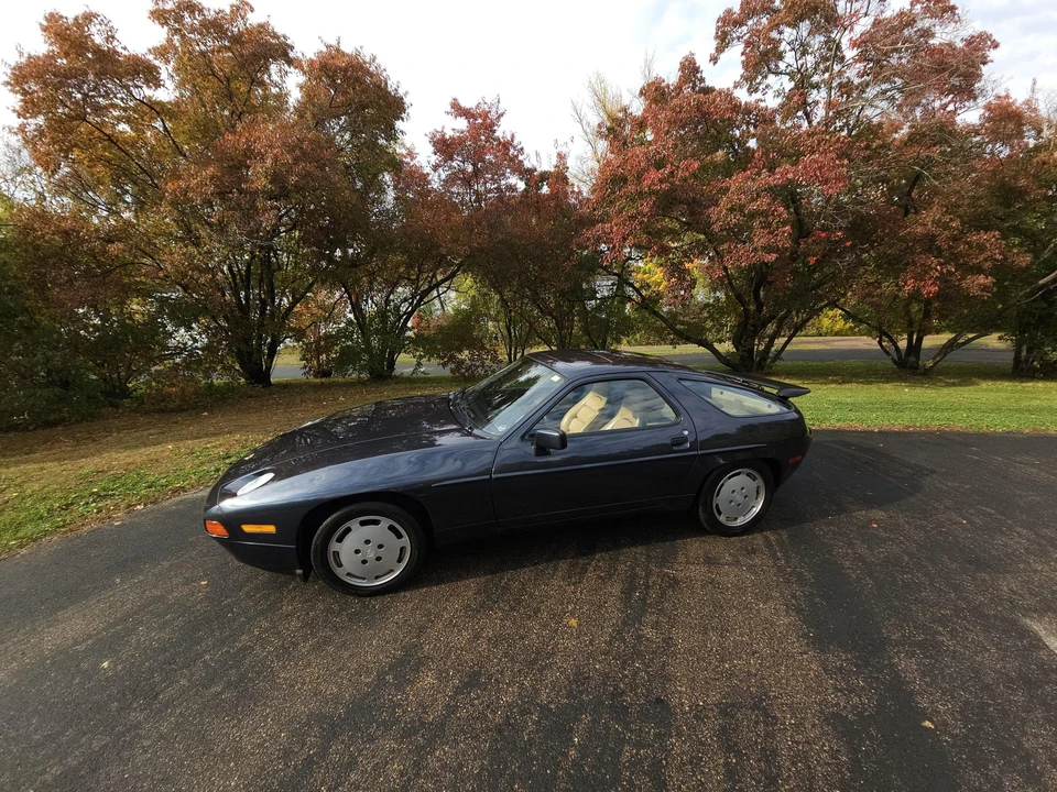 1987 Porsche 928 S4 - Image 16 of 31