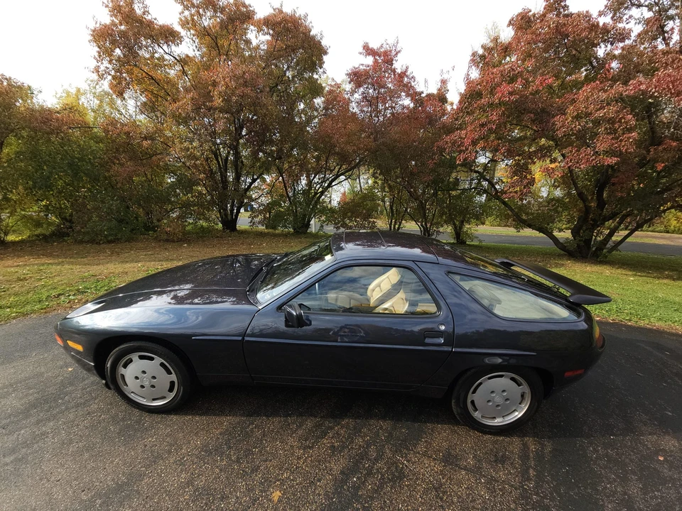 1987 Porsche 928 S4 - Image 15 of 31