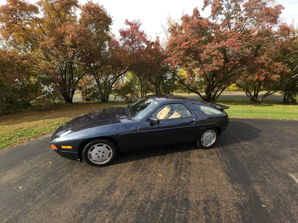 1987 Porsche 928 S4 - Image 17 of 31