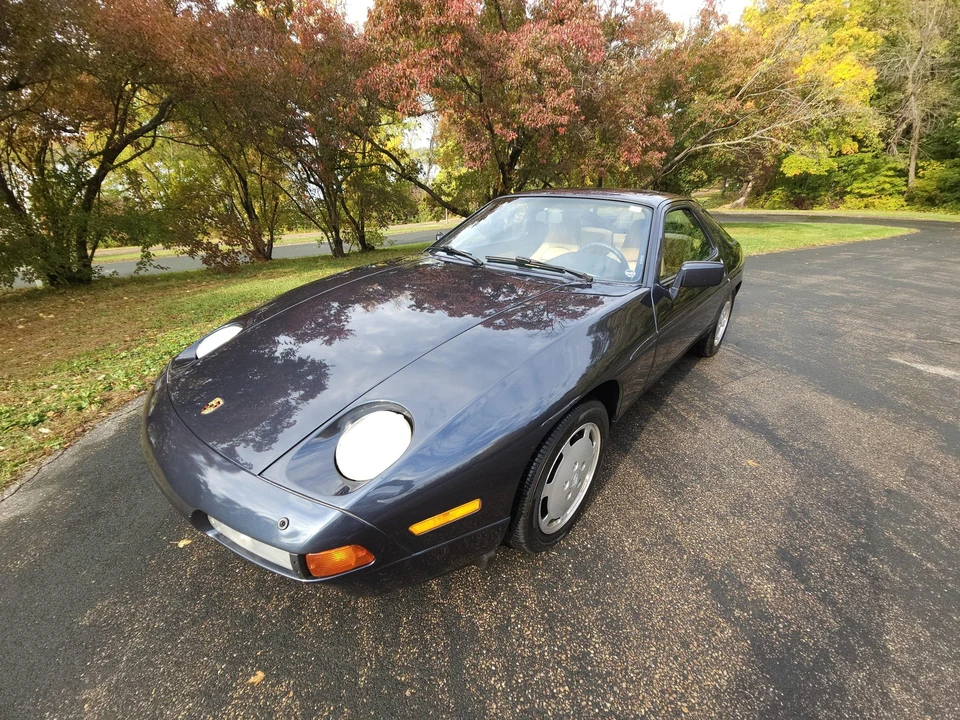 1987 Porsche 928 S4 - Image 5 of 31