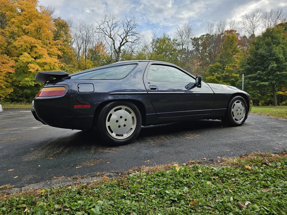 1987 Porsche 928 S4 - Image 10 of 31