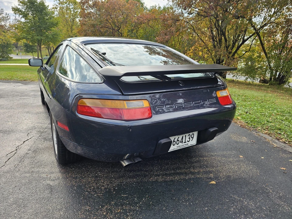 1987 Porsche 928 S4 - Image 12 of 31