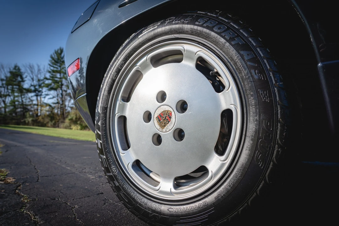 1987 Porsche 928 S4 - Image 26 of 31