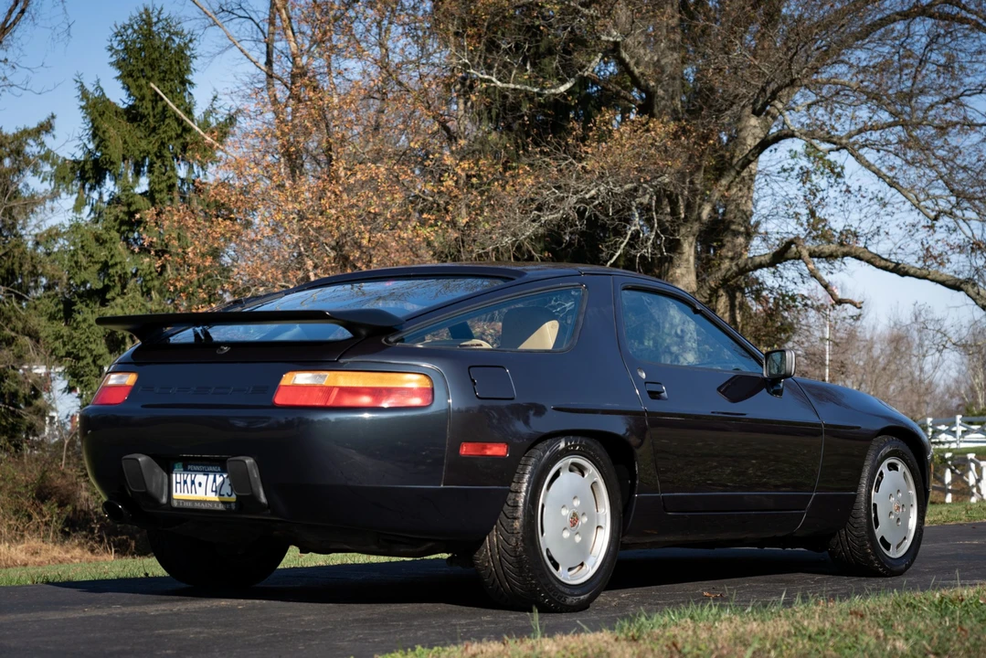 1987 Porsche 928 S4 - Image 4 of 31