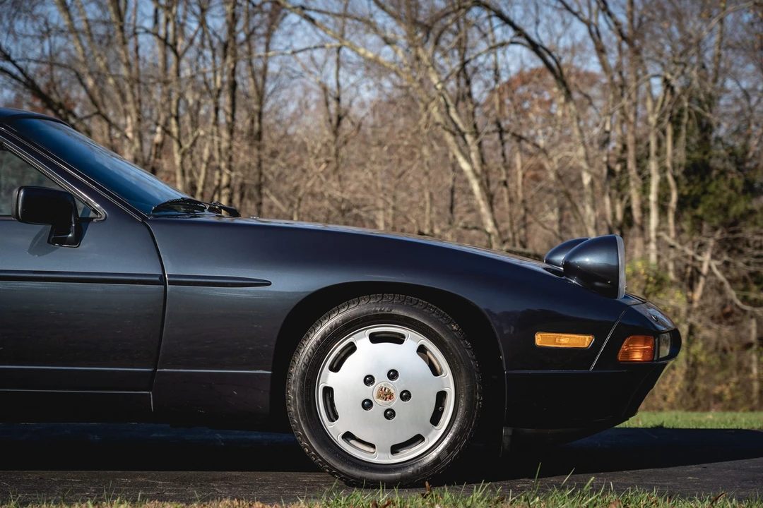 1987 Porsche 928 S4 - Image 24 of 31