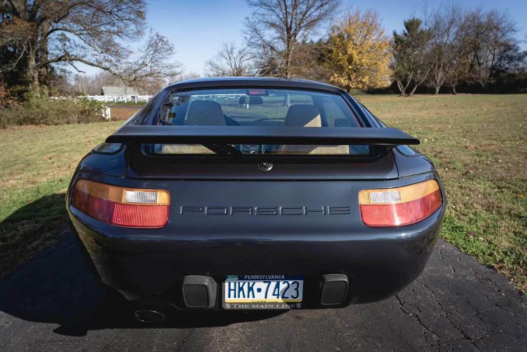 1987 Porsche 928 S4 - Image 6 of 31