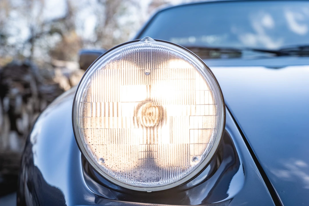 1987 Porsche 928 S4 - Image 19 of 31