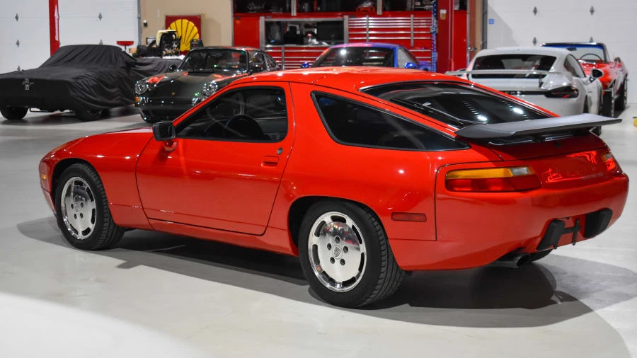 1987 Porsche 928 S4 - Image 5 of 17