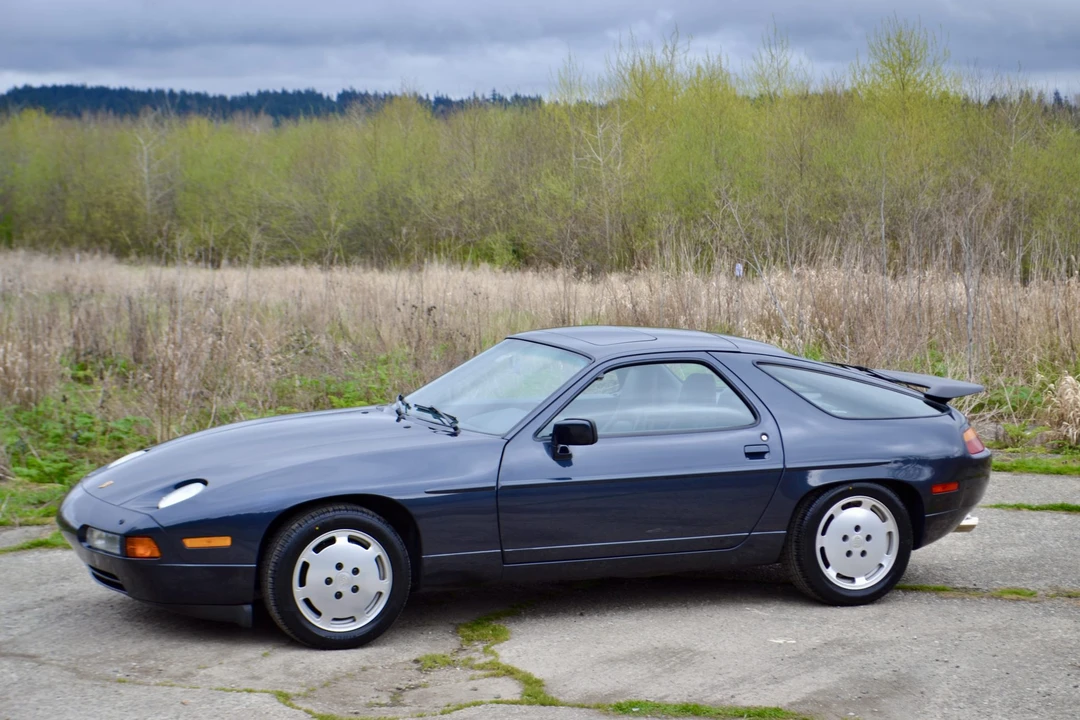 1987 Porsche 928 S4 - Image 7 of 31