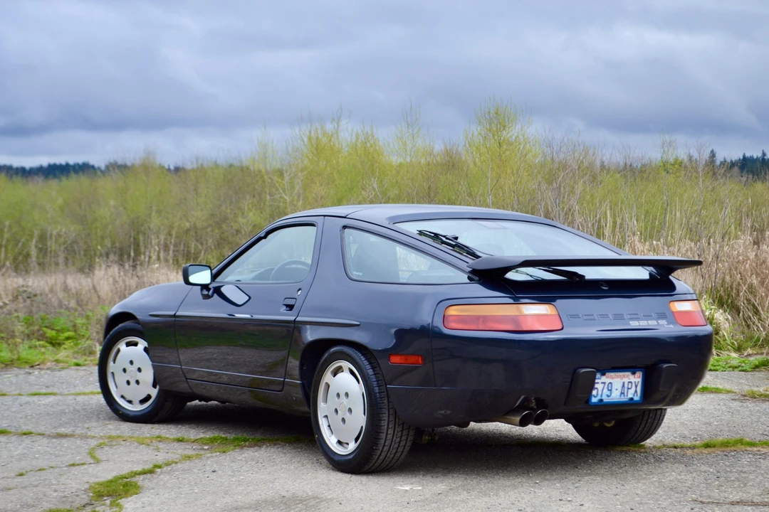 1987 Porsche 928 S4 - Image 12 of 31