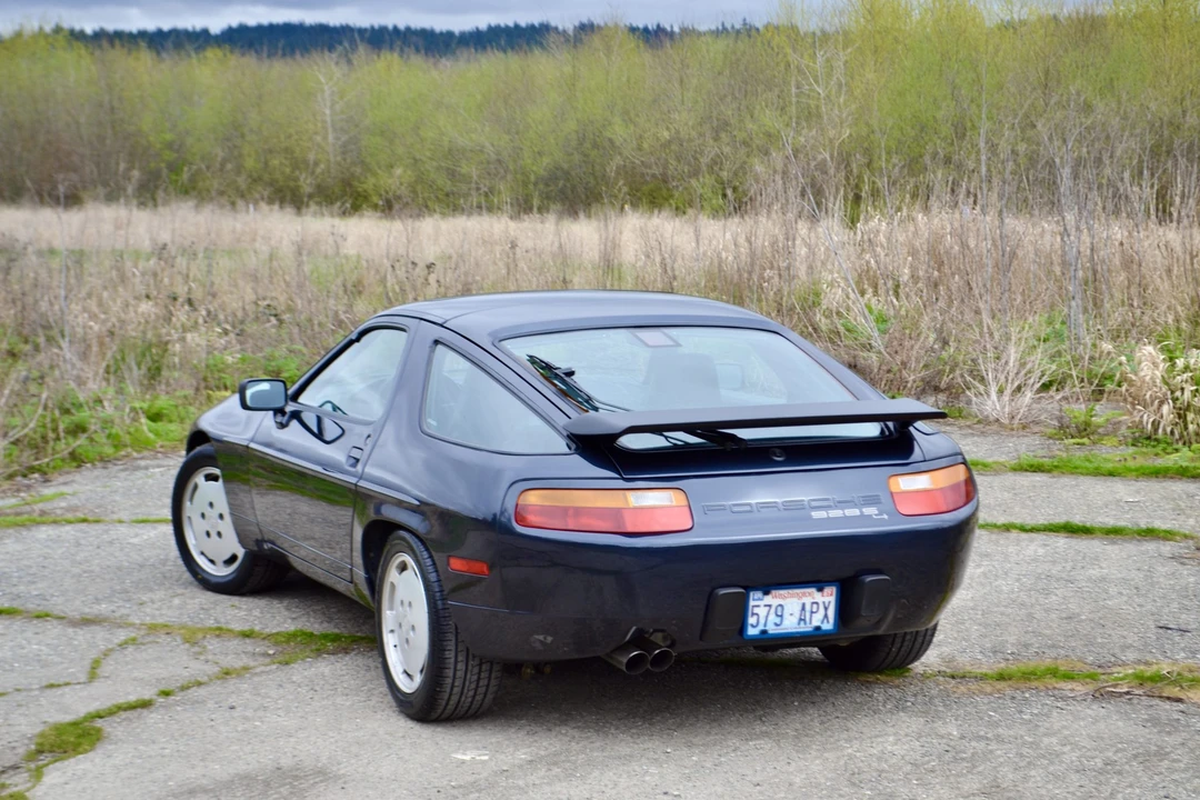 1987 Porsche 928 S4 - Image 14 of 31