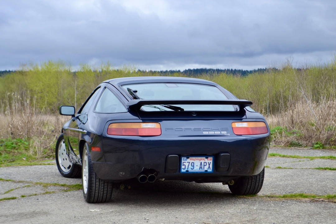 1987 Porsche 928 S4 - Image 16 of 31