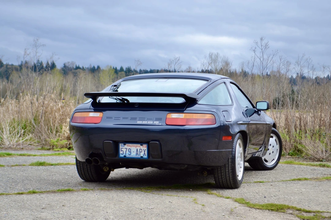 1987 Porsche 928 S4 - Image 19 of 31