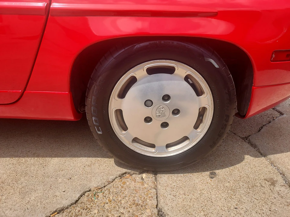 1987 Porsche 928 S4 - Image 12 of 31