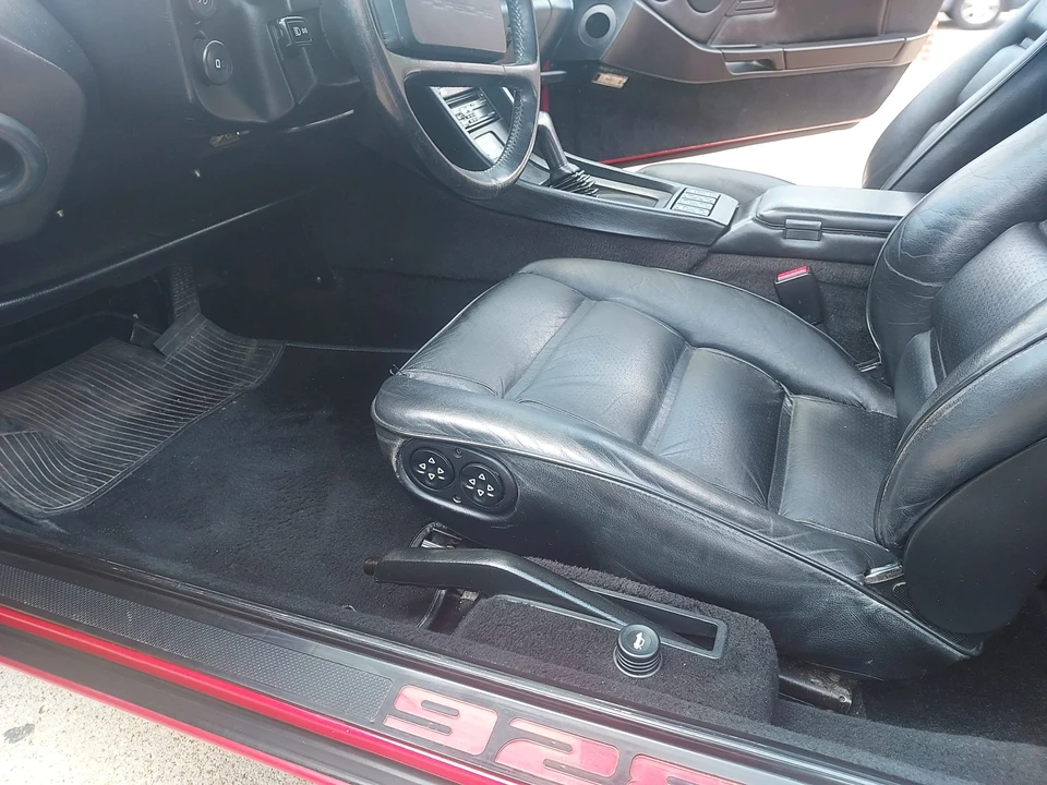 1987 Porsche 928 S4 - Image 16 of 31