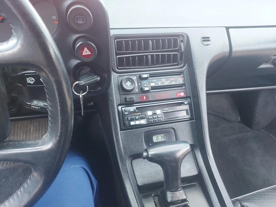 1987 Porsche 928 S4 - Image 27 of 31