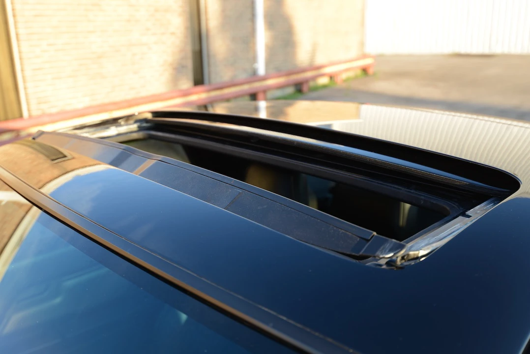 1987 Porsche 928 S4 - Image 26 of 31