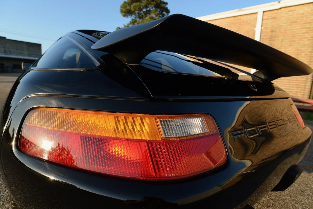 1987 Porsche 928 S4 - Image 31 of 31