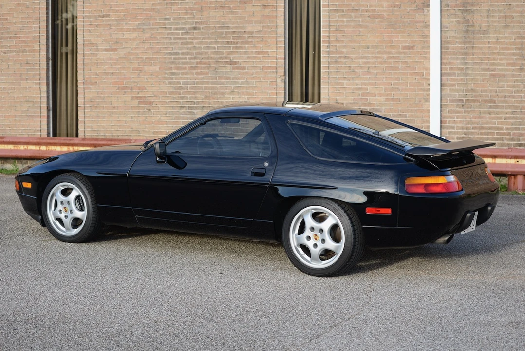 1987 Porsche 928 S4 - Image 9 of 31
