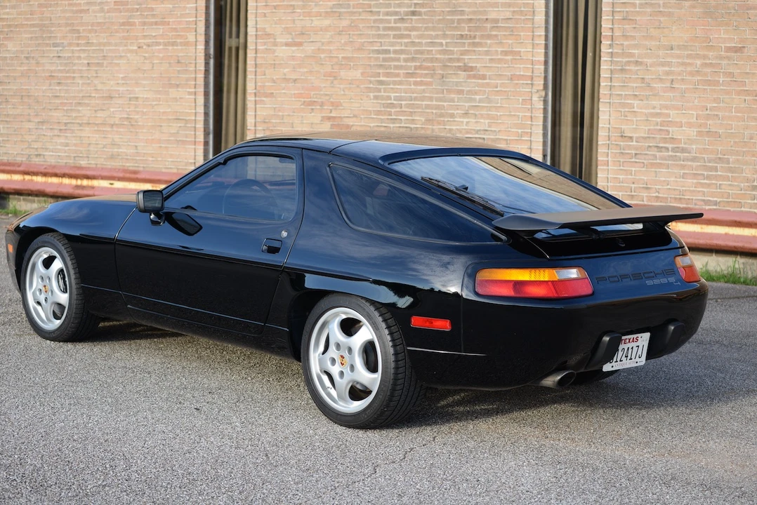 1987 Porsche 928 S4 - Image 10 of 31