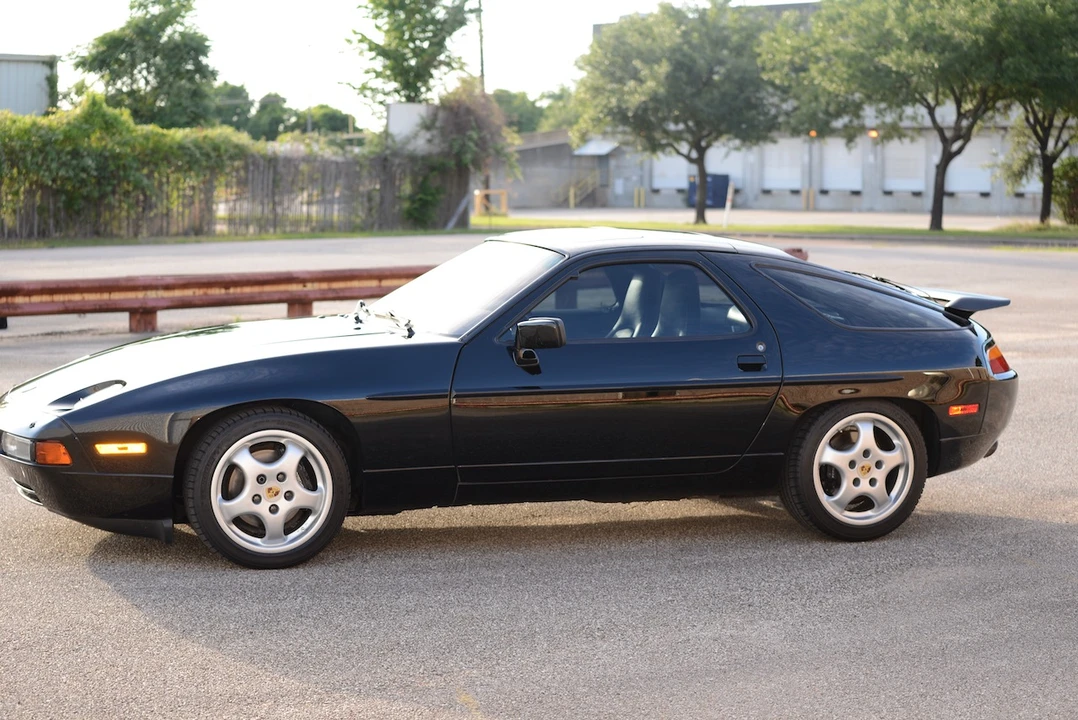 1987 Porsche 928 S4 - Image 6 of 31