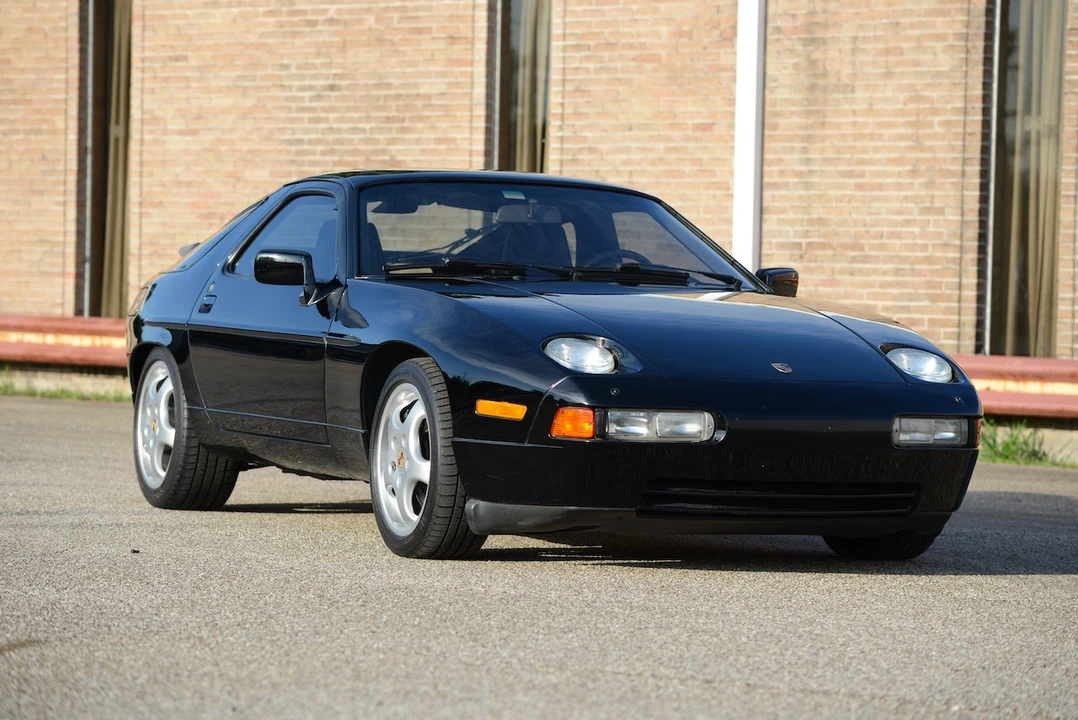 1987 Porsche 928 S4 - Image 17 of 31