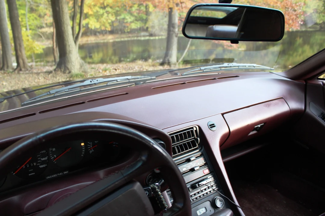 1987 Porsche 928 S4 - Image 23 of 31