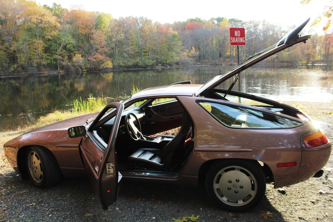 1987 Porsche 928 S4 - Image 20 of 31