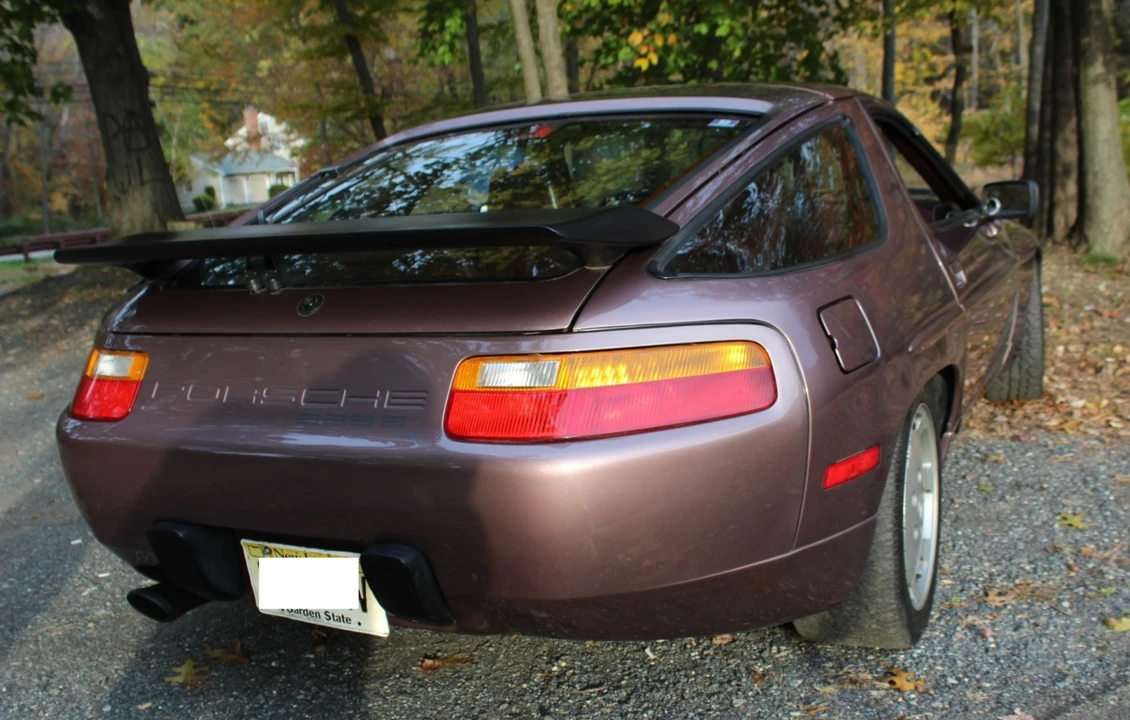 1987 Porsche 928 S4 - Image 10 of 31
