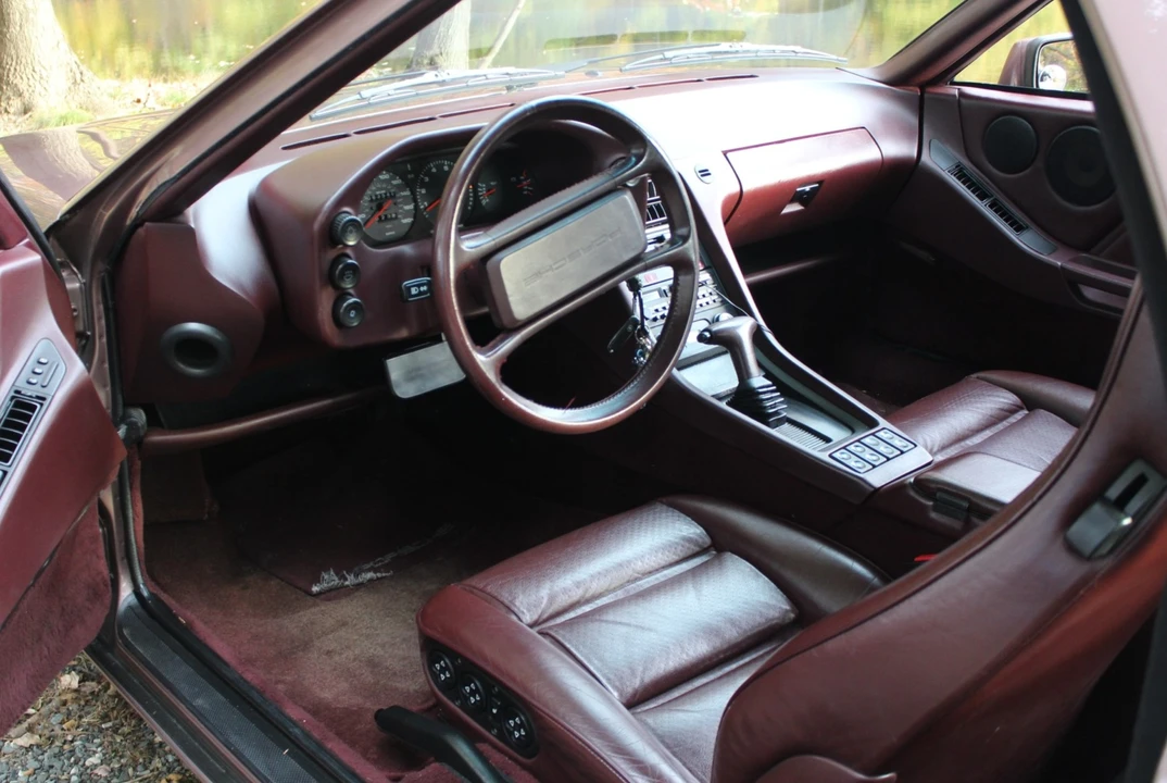 1987 Porsche 928 S4 - Image 22 of 31