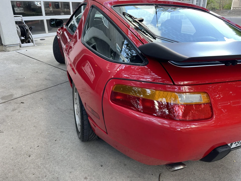 1987 Porsche 928 S4 - Image 20 of 31