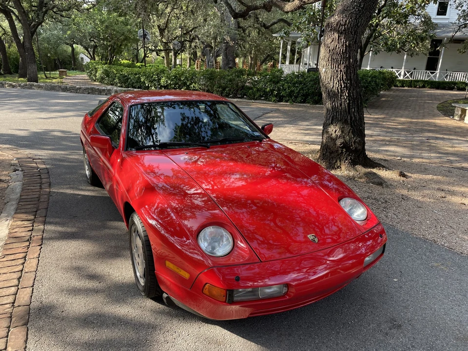 1987 Porsche 928 S4 - Image 11 of 31