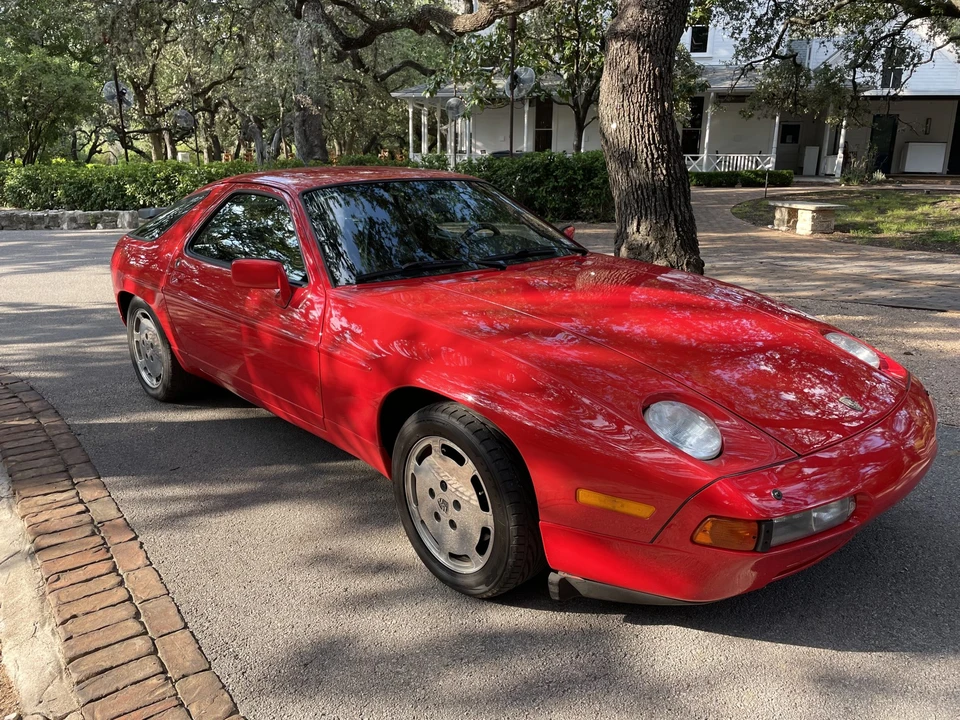 1987 Porsche 928 S4 - Image 13 of 31