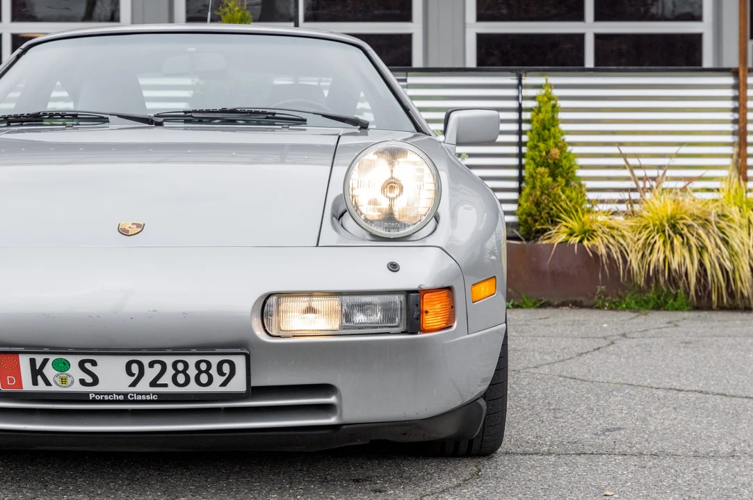 1987 Porsche 928 S4 - Image 18 of 31