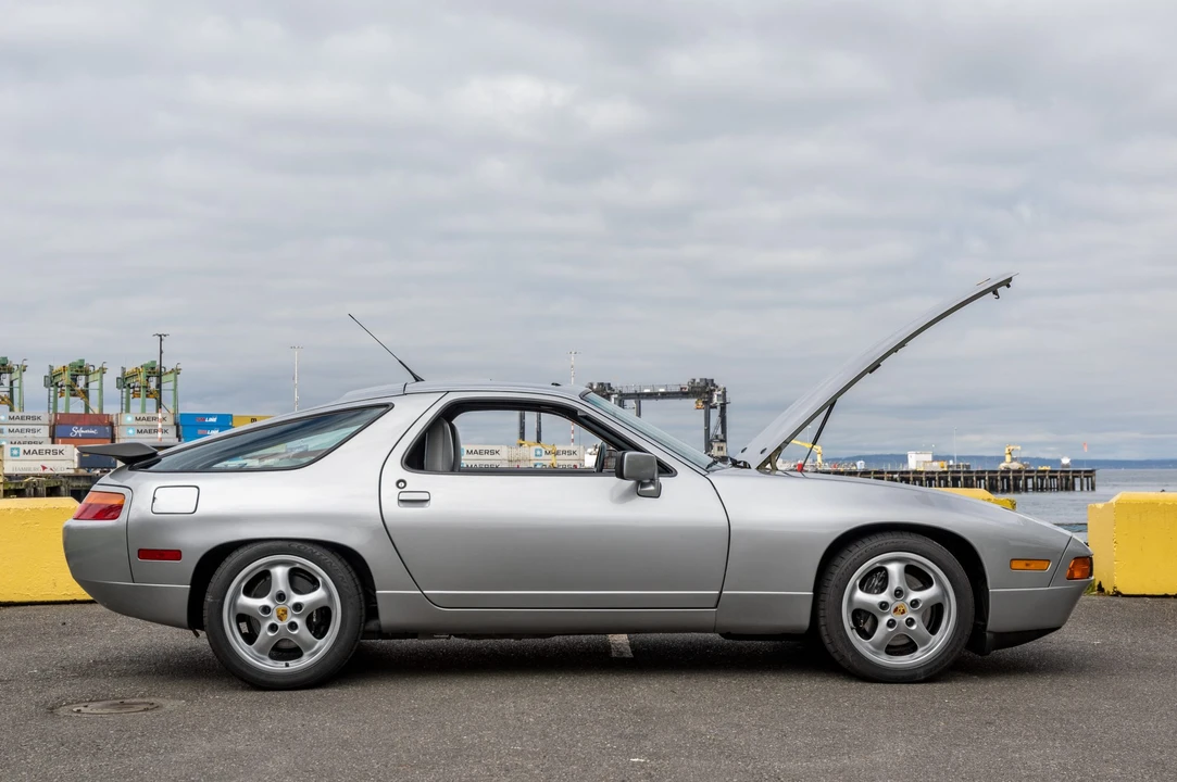 1987 Porsche 928 S4 - Image 11 of 31