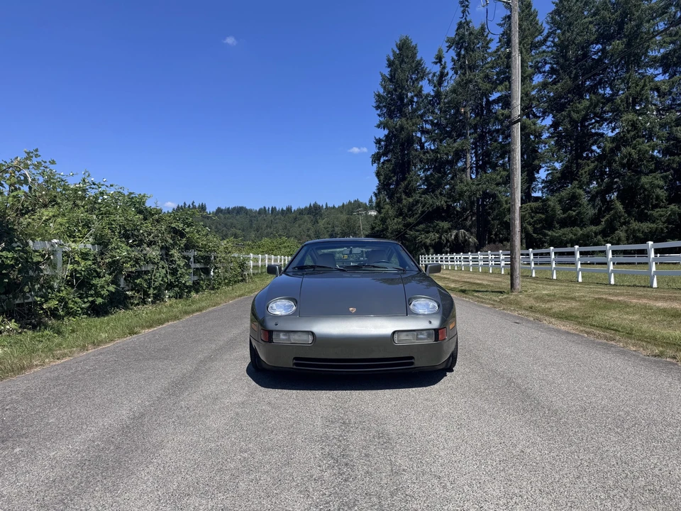 1987 Porsche 928 S4 - Image 14 of 31