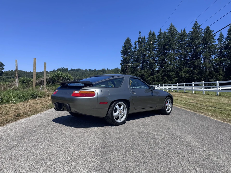 1987 Porsche 928 S4 - Image 20 of 31